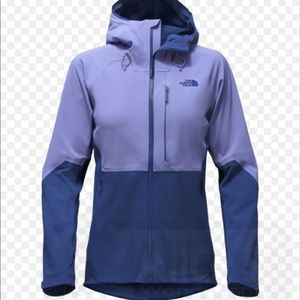 Like new women’s size medium North Face Apex Flex